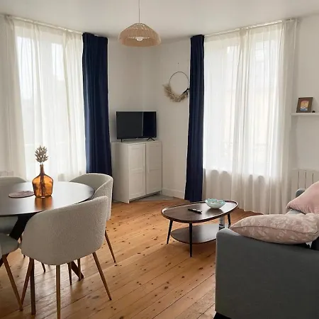 Dans Le Centre De Pair à 5 Min De La Appartement Saint-Pair-sur-Mer